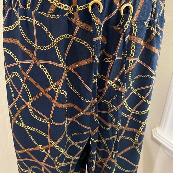 NWT Michael Kors MK lightweight dress capris - Picture 4 of 9